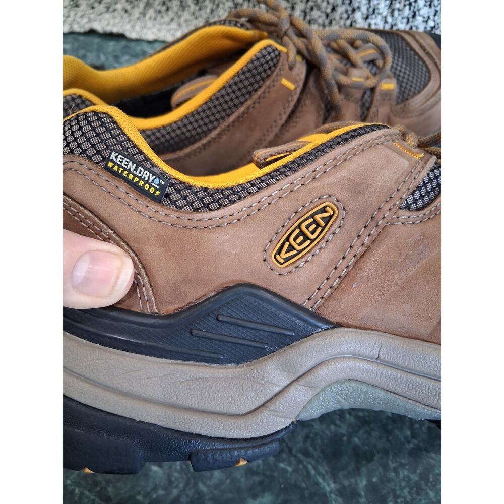 Keen Gypsum II Waterproof Hiking Boots 1016765 Mens Sz 9.5 Brown Yellow Low Top - Picture 4 of 12